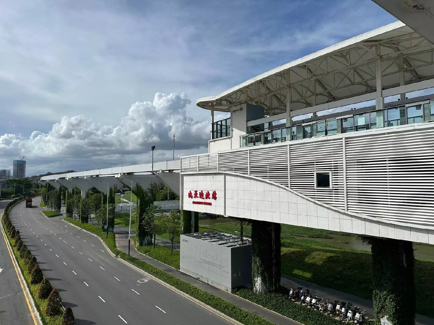Shenzhen Technology Development Exploration Tour (1 Day)